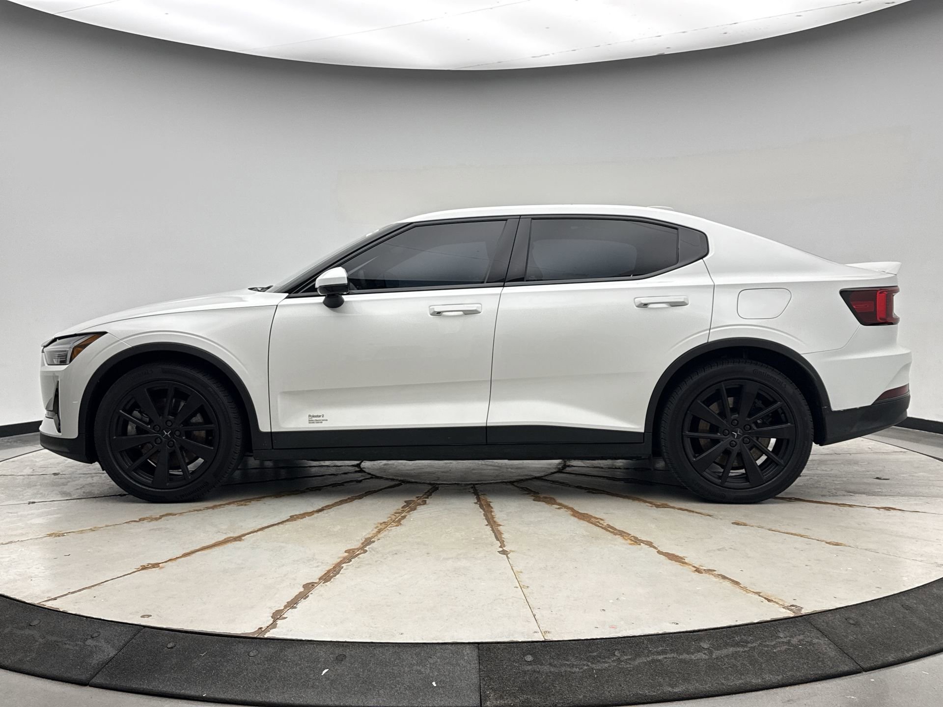 Used 2022 Polestar Polestar 2 w/ Plus Package AWD/4WD image 2