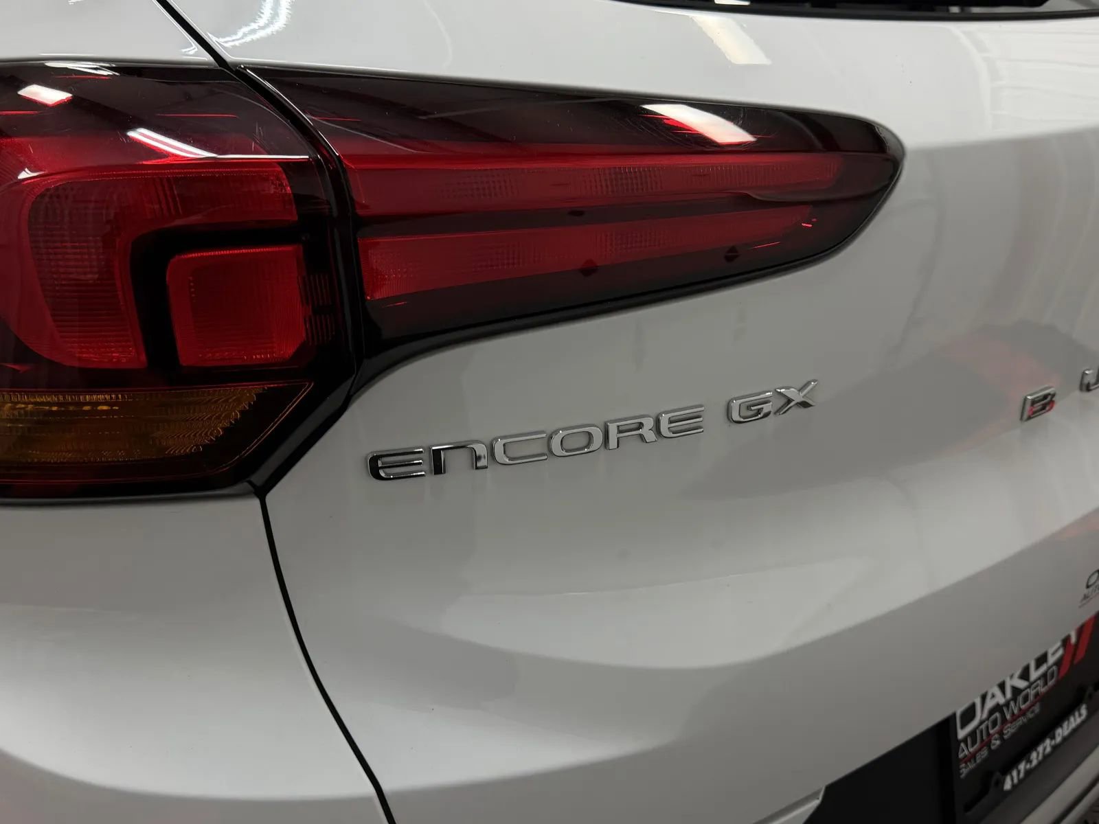 Used 2025 Buick Encore GX Preferred image 14