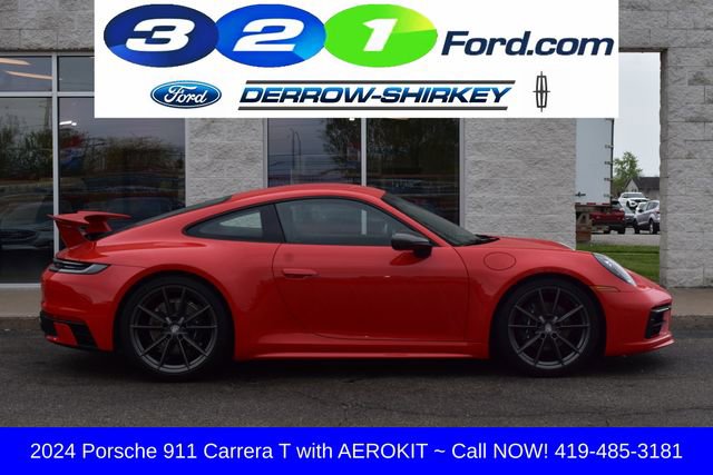 Used 2024 Porsche 911 Carrera T RWD image 3