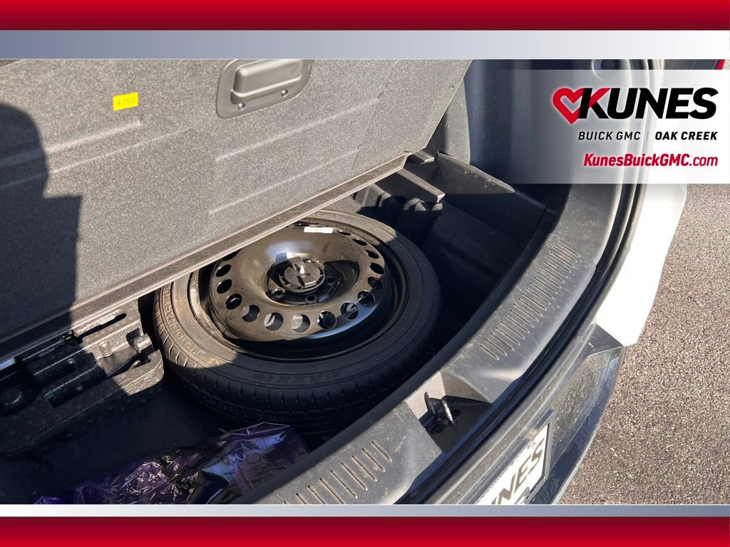 Used 2024 Buick Encore GX Sport Touring image 8