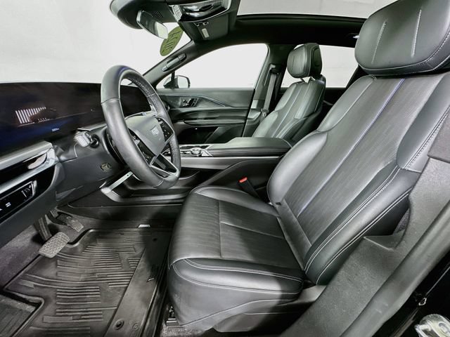 Used 2024 Cadillac Lyriq Sport AWD/4WD image 4