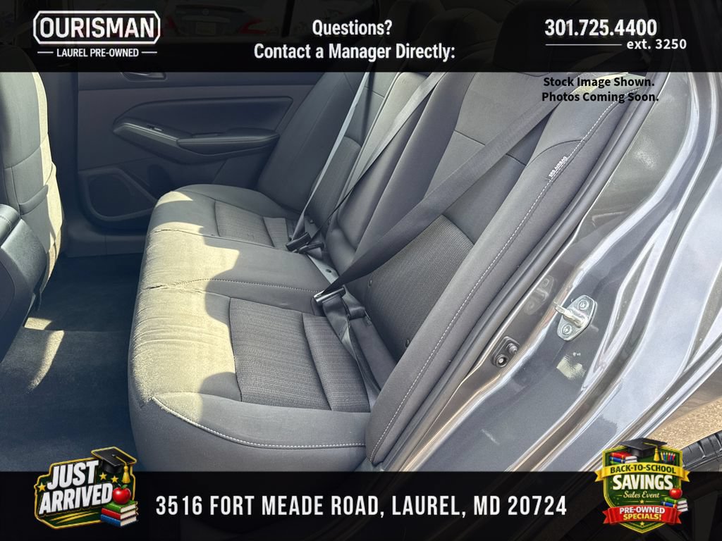 Used 2025 Nissan Altima 2.5 SV FWD image 17