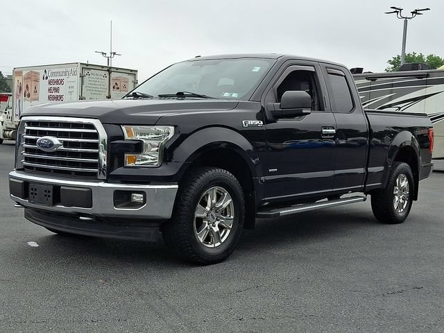 Used 2017 Ford F150 XLT w/ Equipment Group 302A Luxury AWD/4WD image 6