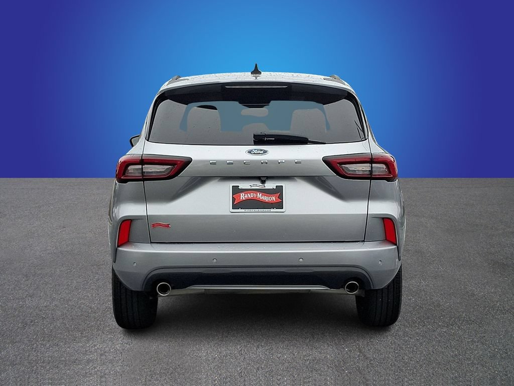 Used 2023 Ford Escape ST-Line Elite AWD/4WD image 5