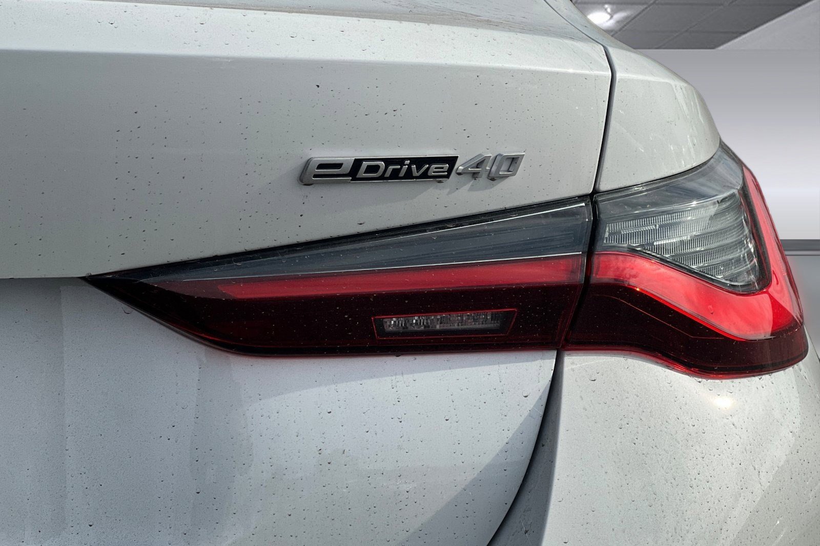 Used 2025 BMW i4 eDrive40 w/ Premium Package image 12