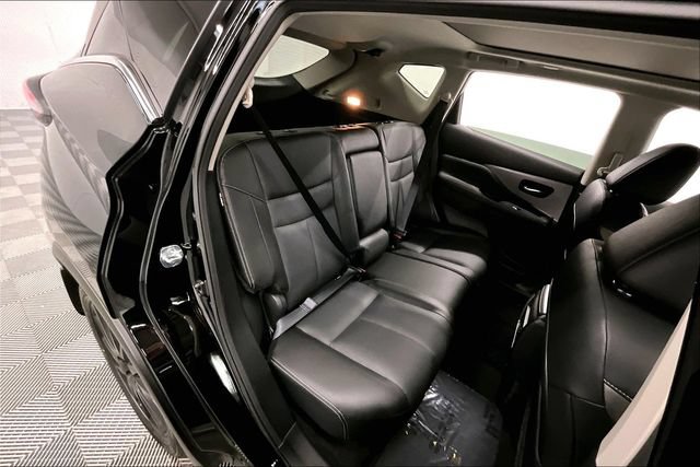 Used 2023 Nissan Murano SL w/ SL Moonroof Package AWD/4WD image 26