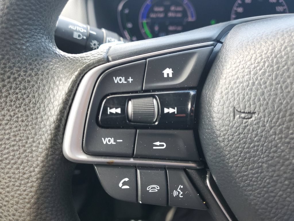 Used 2020 Honda Accord EX image 29