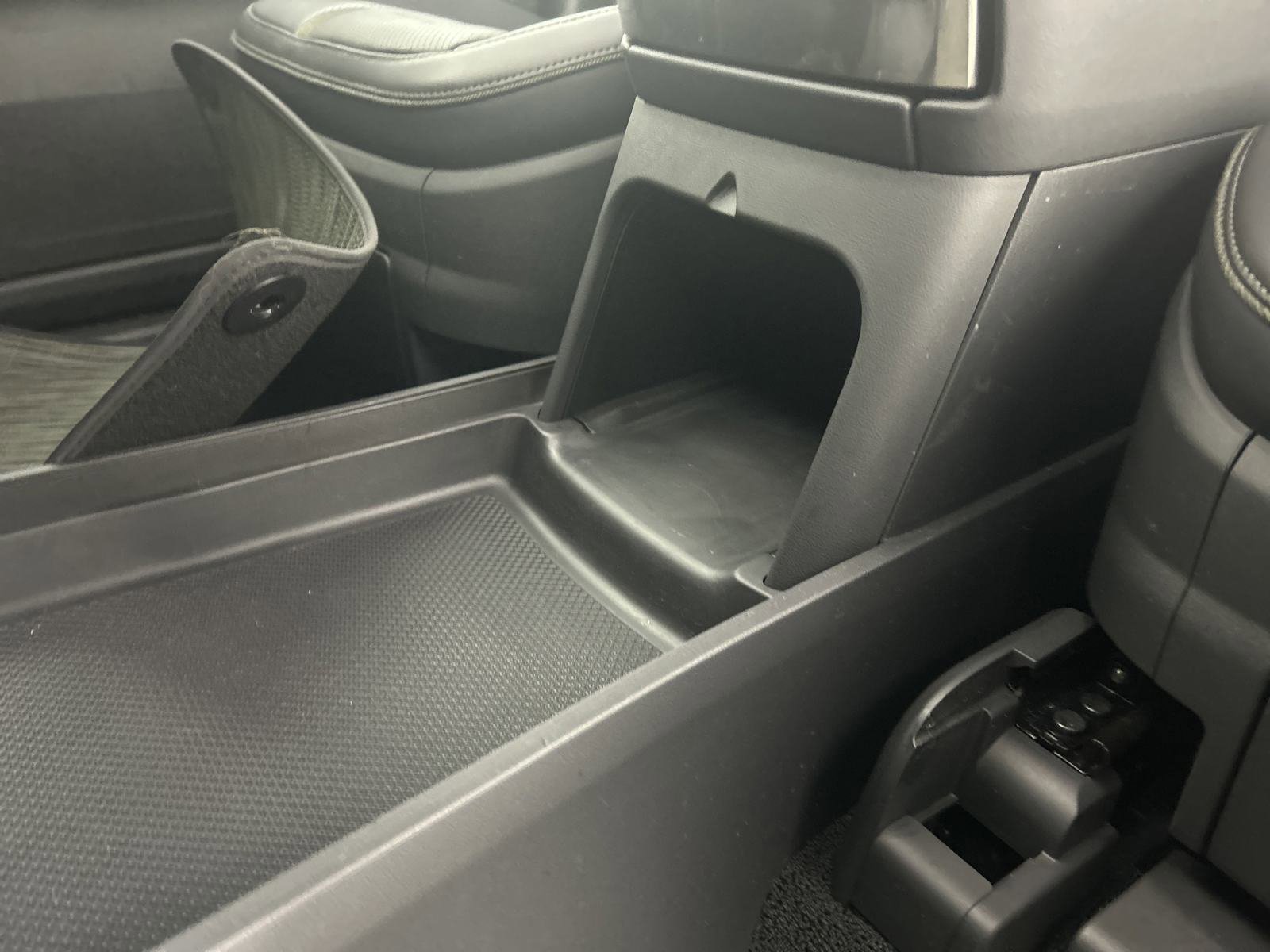 Used 2022 Rivian R1T Adventure