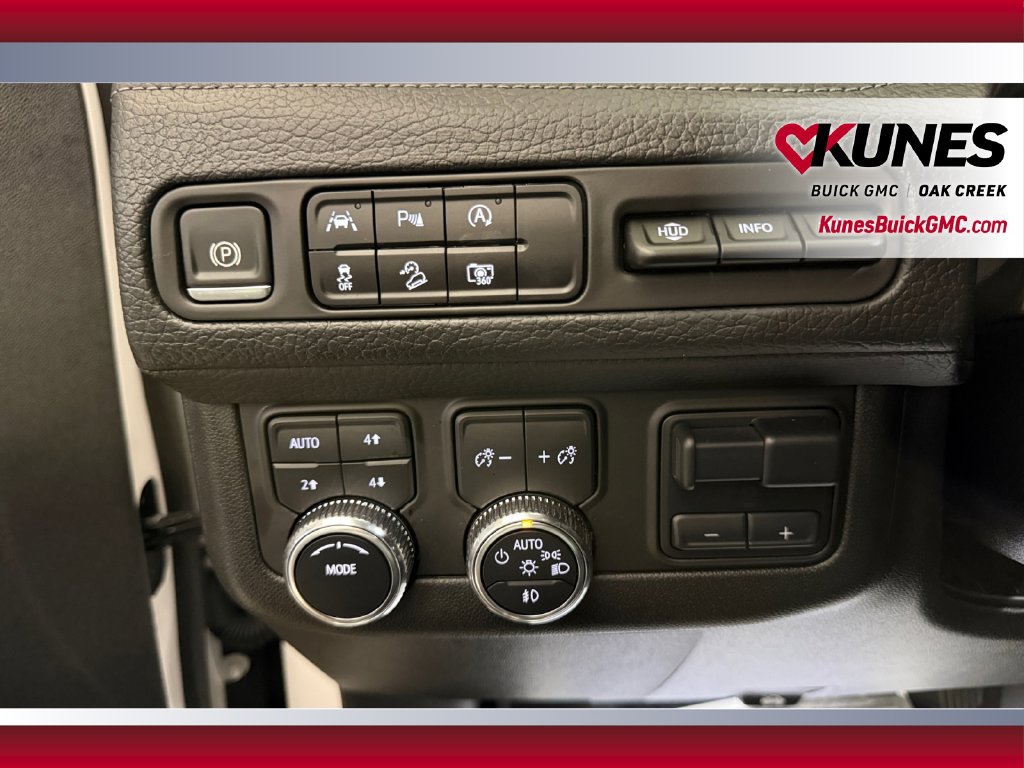 Used 2024 GMC Yukon Denali w/ Max Trailering Package AWD/4WD image 19