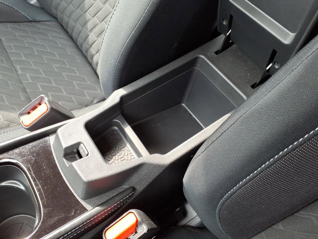 Certified 2023 Nissan Kicks SV FWD image 26