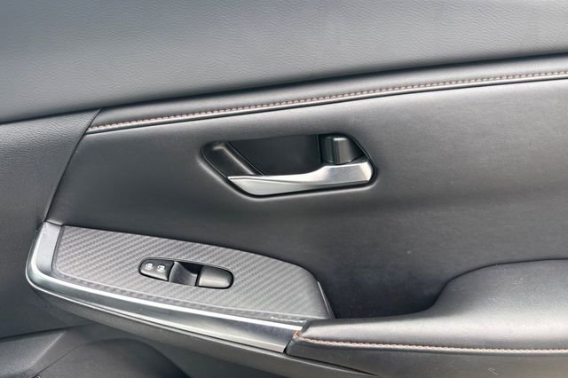 Used 2023 Nissan Sentra SR w/ Electronics Package image 21