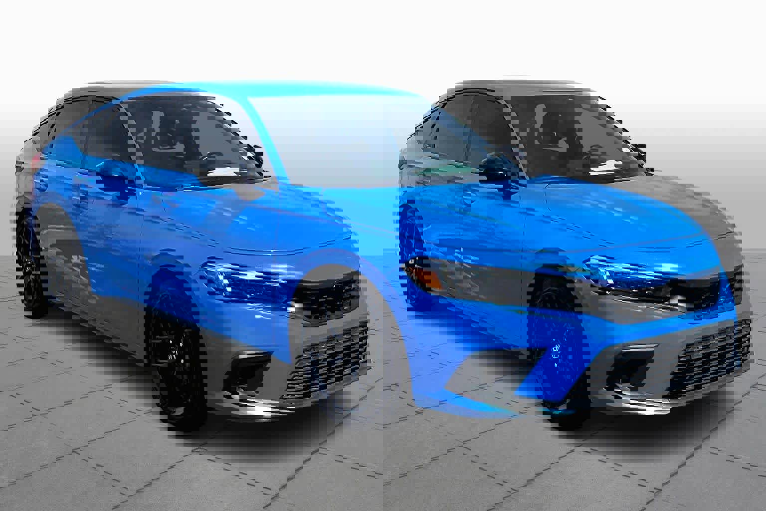 Used 2023 Honda Civic Sport image 3