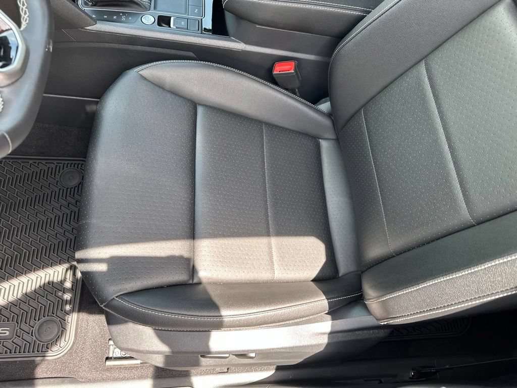 Used 2023 Volkswagen Atlas SE FWD image 25