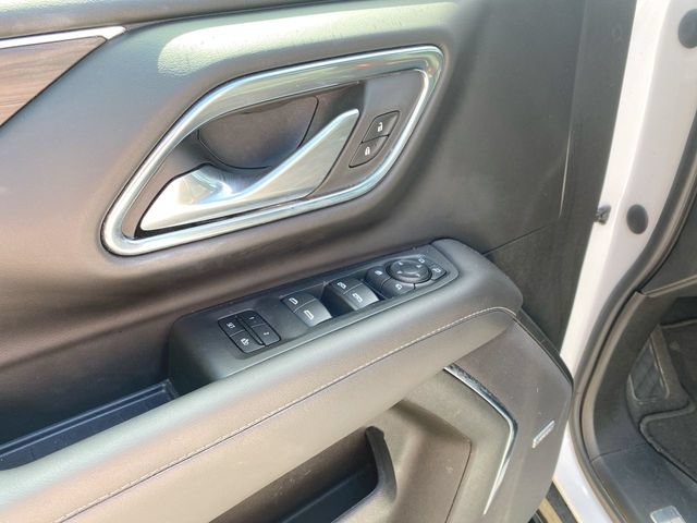 Used 2023 Chevrolet Tahoe LT w/ Luxury Package AWD/4WD image 23