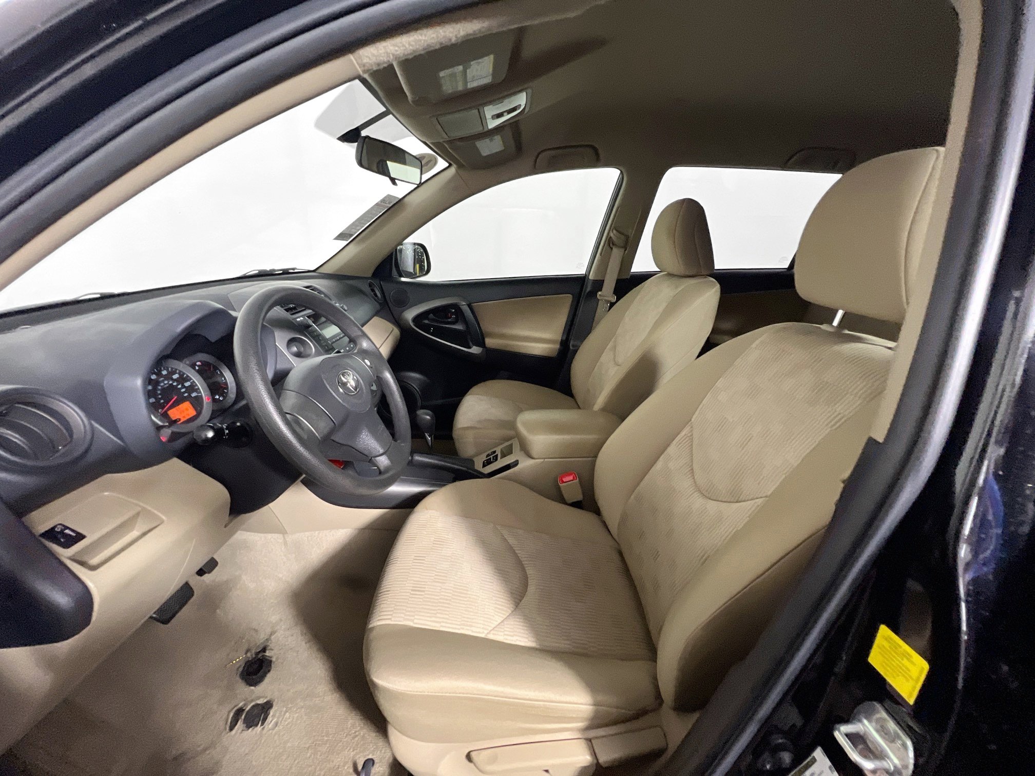 Used 2010 Toyota RAV4 2WD image 14