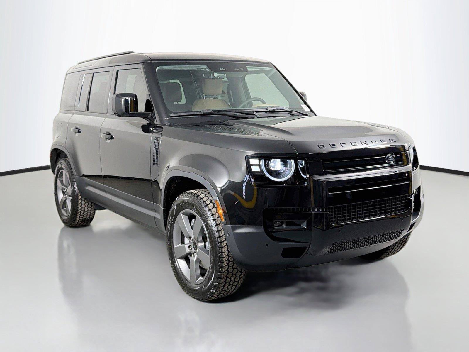 New 2026 Land Rover Defender 110 S AWD/4WD image 3