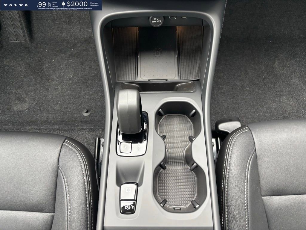 New 2026 Volvo XC40 B5 Core w/ Protection Package Premier image 13