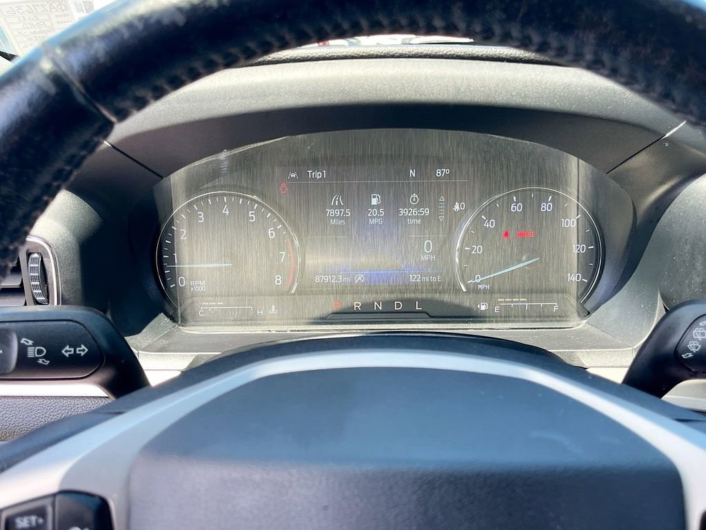 Used 2021 Ford Explorer XLT w/ Equipment Group 202A RWD image 12