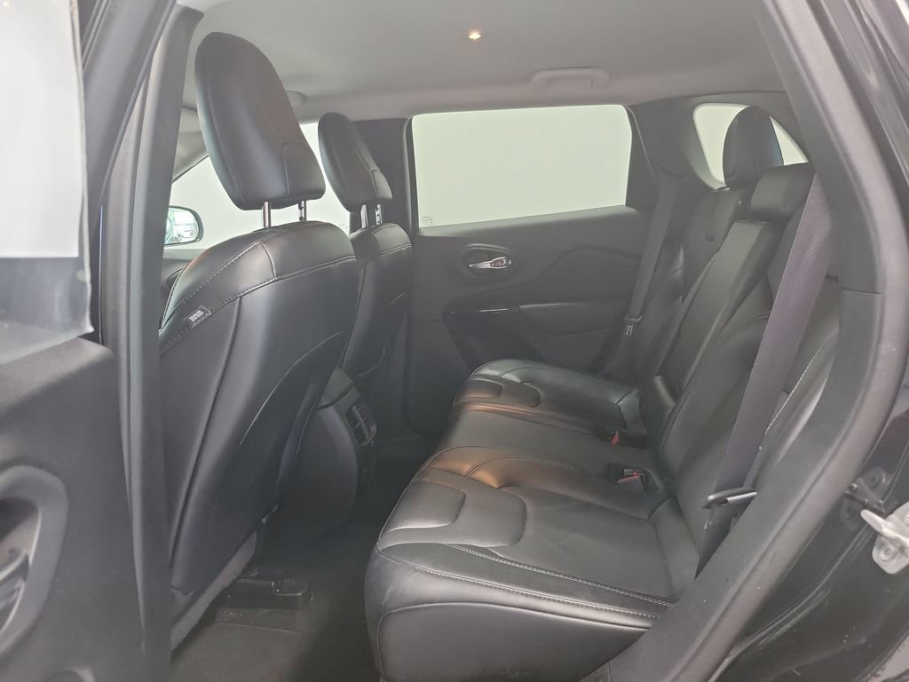 Certified 2023 Jeep Cherokee Altitude Lux AWD/4WD image 26