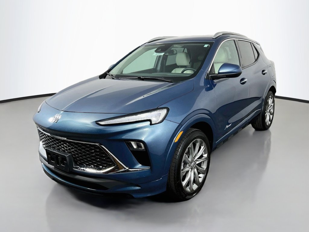 Certified 2024 Buick Encore GX Avenir w/ Avenir Convenience Package AWD/4WD image 3