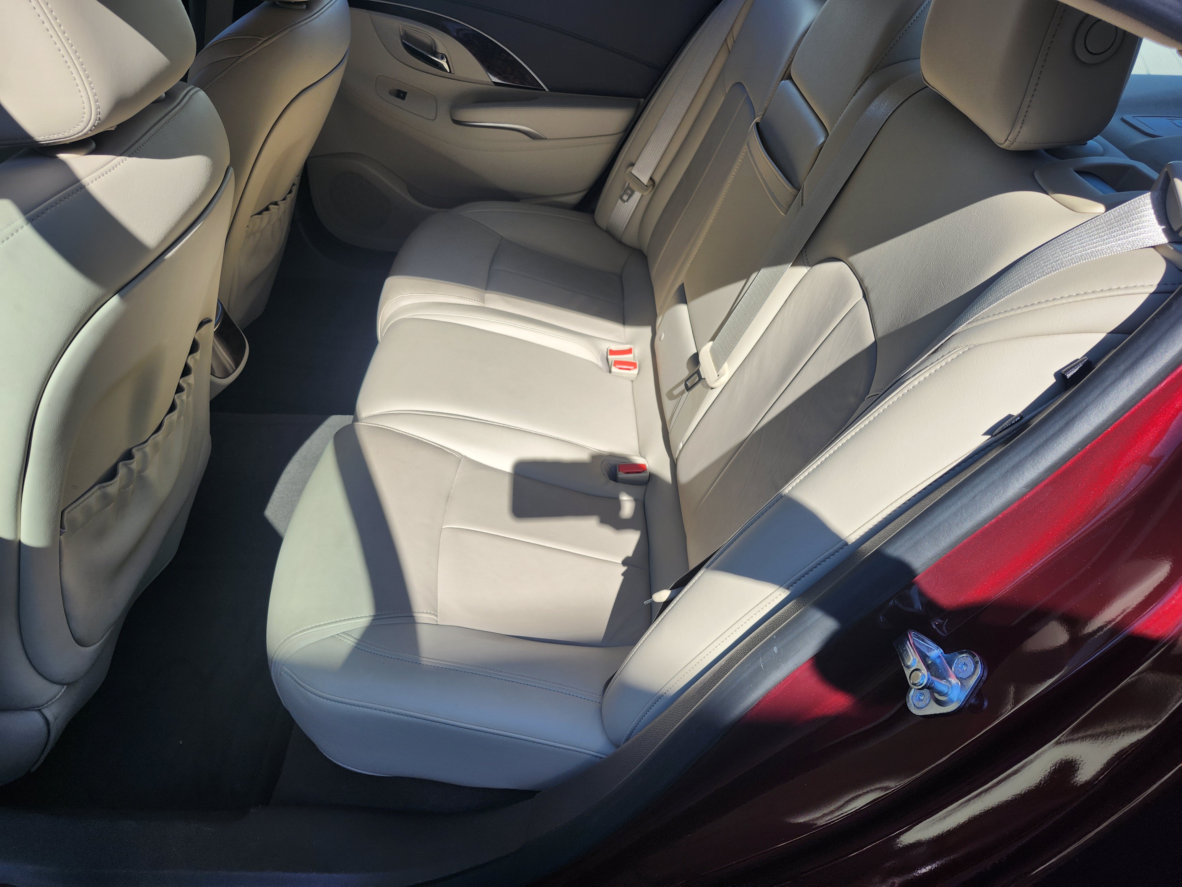 Used 2016 Buick LaCrosse Leather FWD image 5