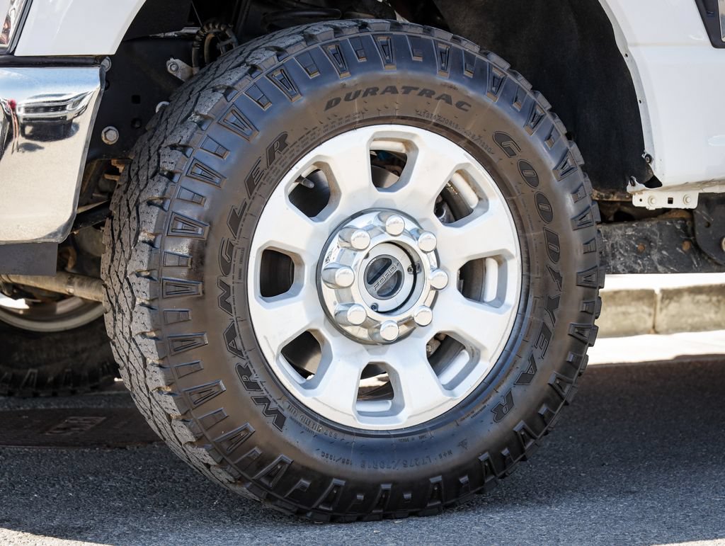 Used 2023 Ford F350 XLT w/ 360-Degree Camera Package AWD/4WD image 11