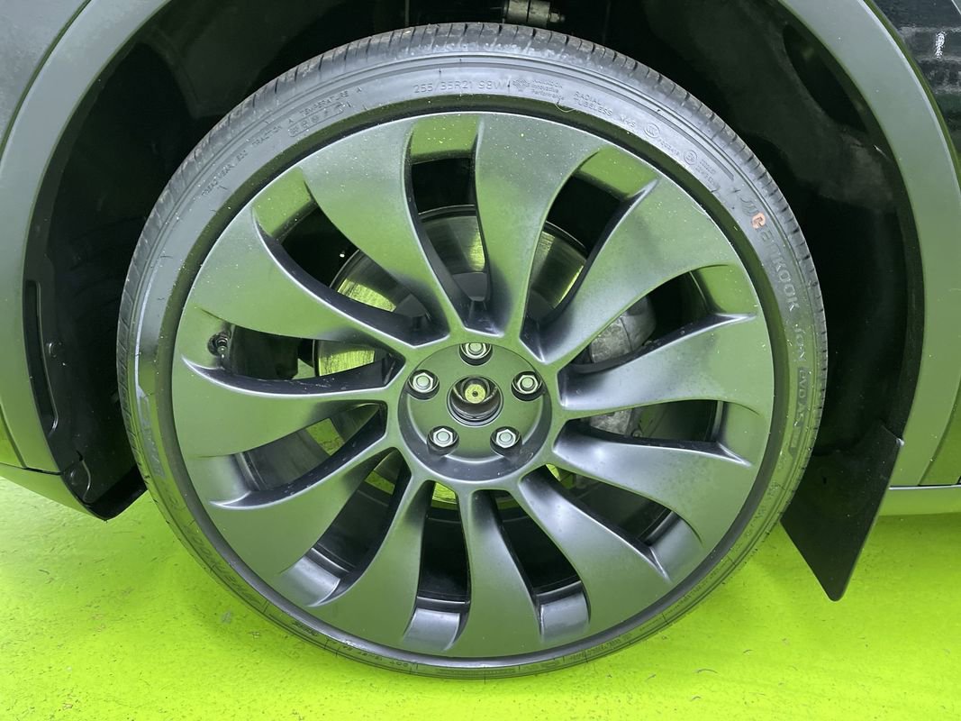 Used 2024 Tesla Model Y Long Range image 15