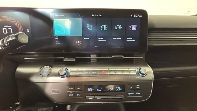 Certified 2025 Hyundai Kona SEL FWD image 23