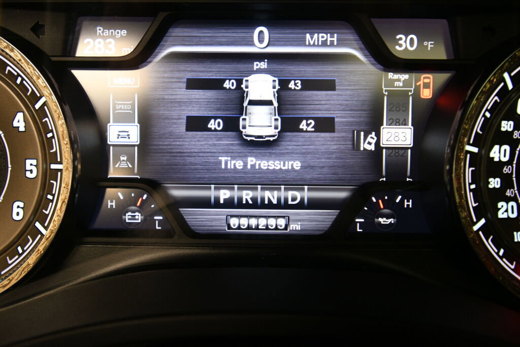 Used 2022 RAM 1500 Limited image 12