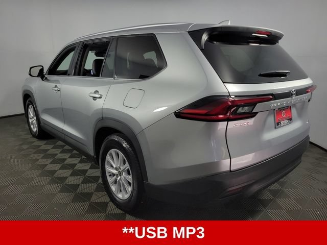 Used 2025 Toyota Grand Highlander FWD image 6