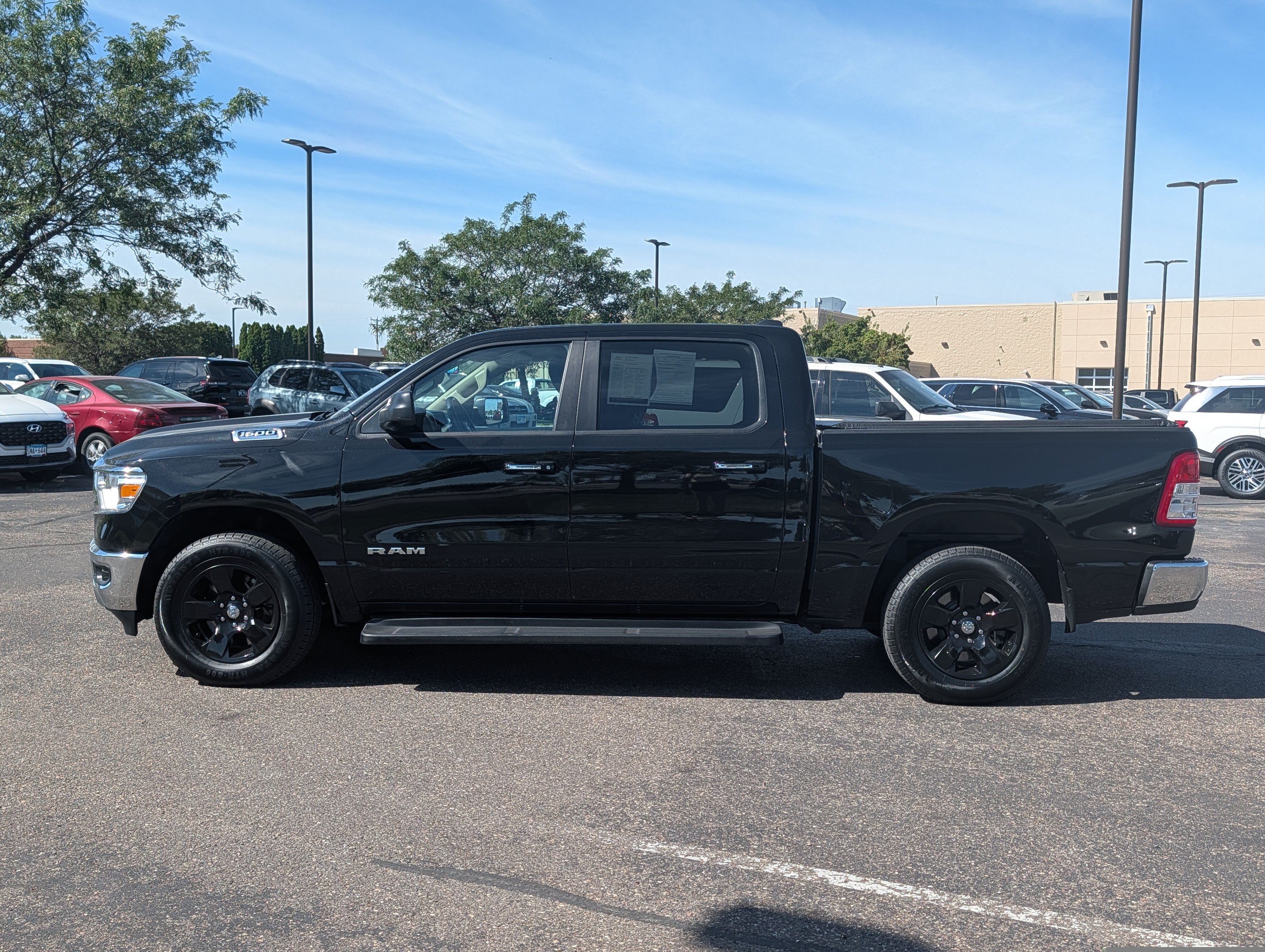 Used 2019 RAM 1500 Big Horn AWD/4WD image 2