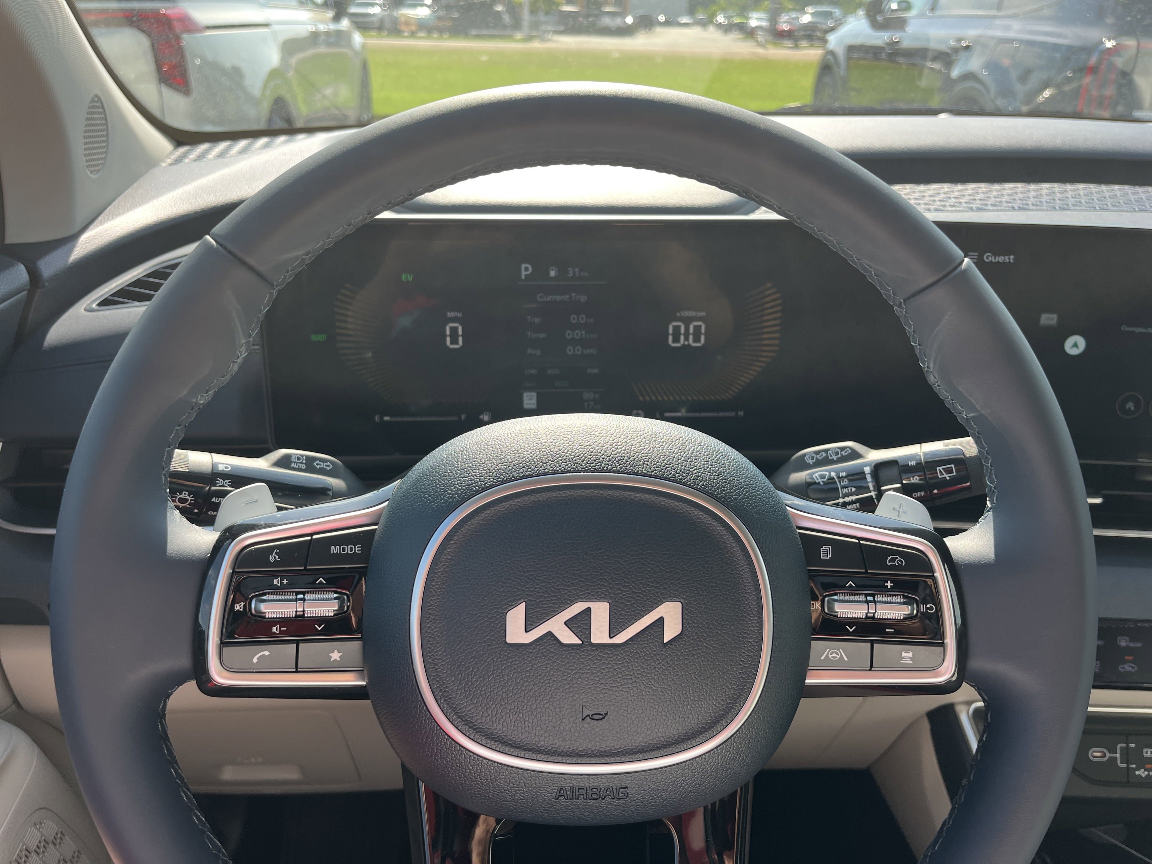 New 2026 Kia Carnival EX image 10