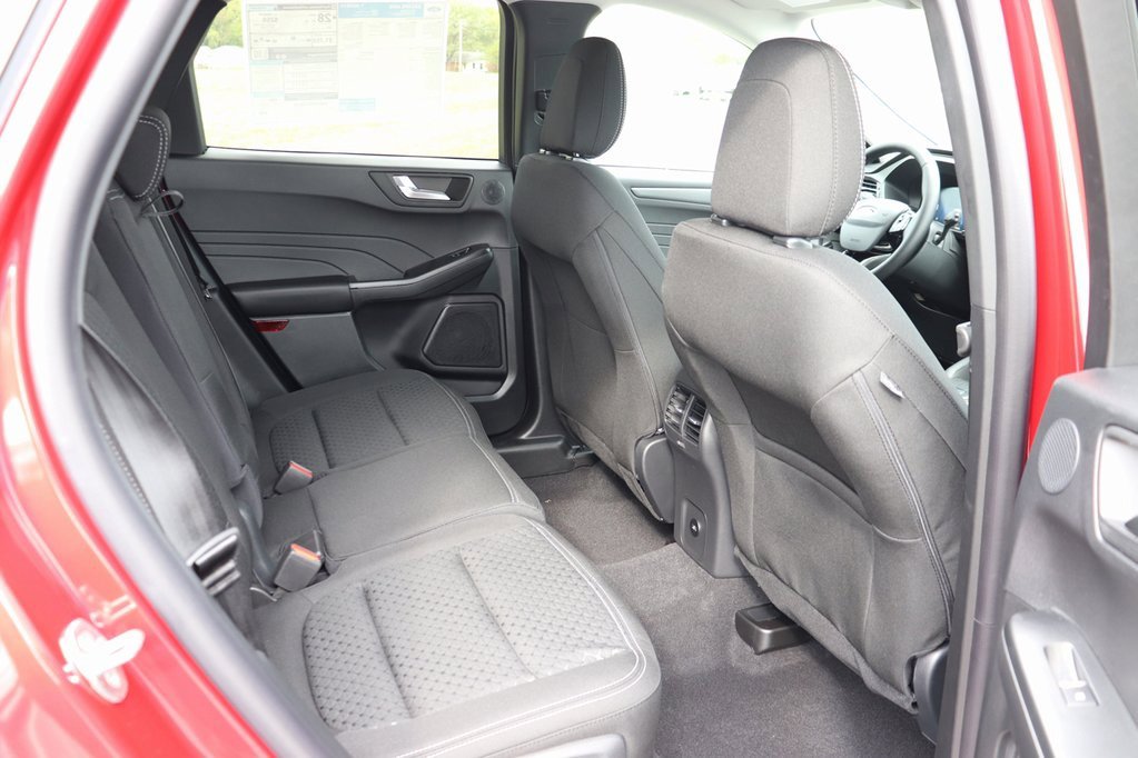 New 2026 Ford Escape Active image 18