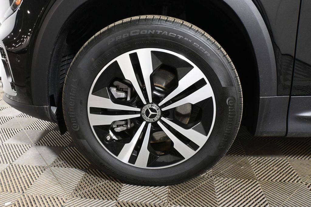 Certified 2026 Mercedes-Benz GLB 250 4MATIC image 12