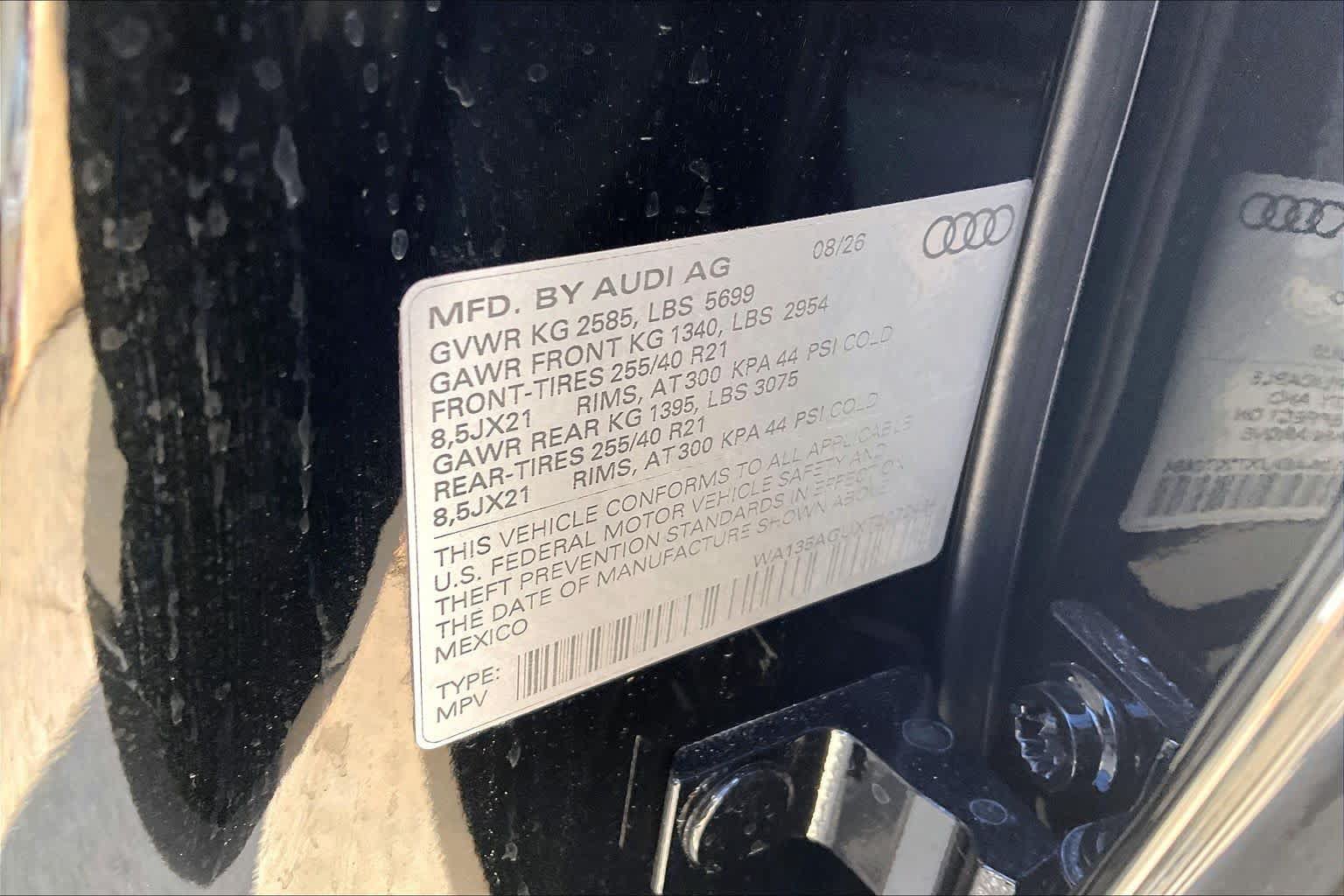 New 2026 Audi SQ5 Prestige AWD/4WD image 20