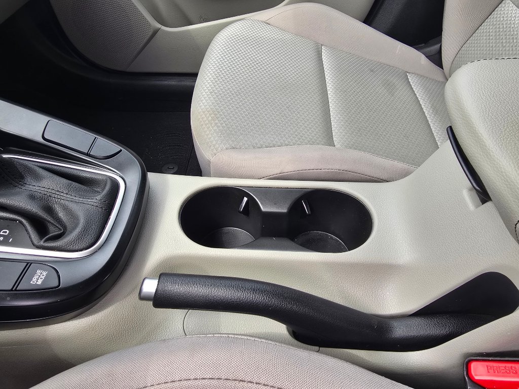 Used 2025 Kia Soul LX w/ LX Technology Package FWD image 25