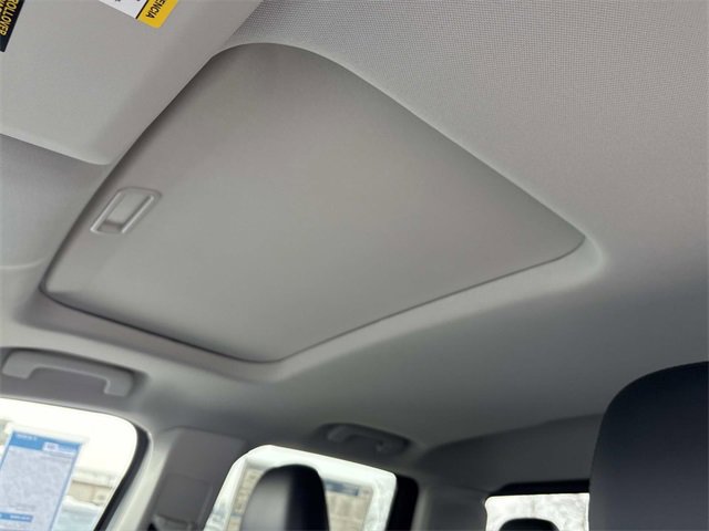 New 2026 Ford Maverick Lariat w/ Black Appearance Package image 22