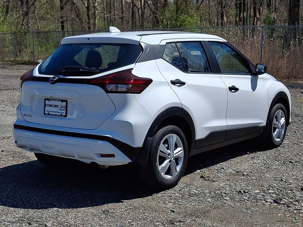 Used 2025 Nissan Kicks Play S image 6