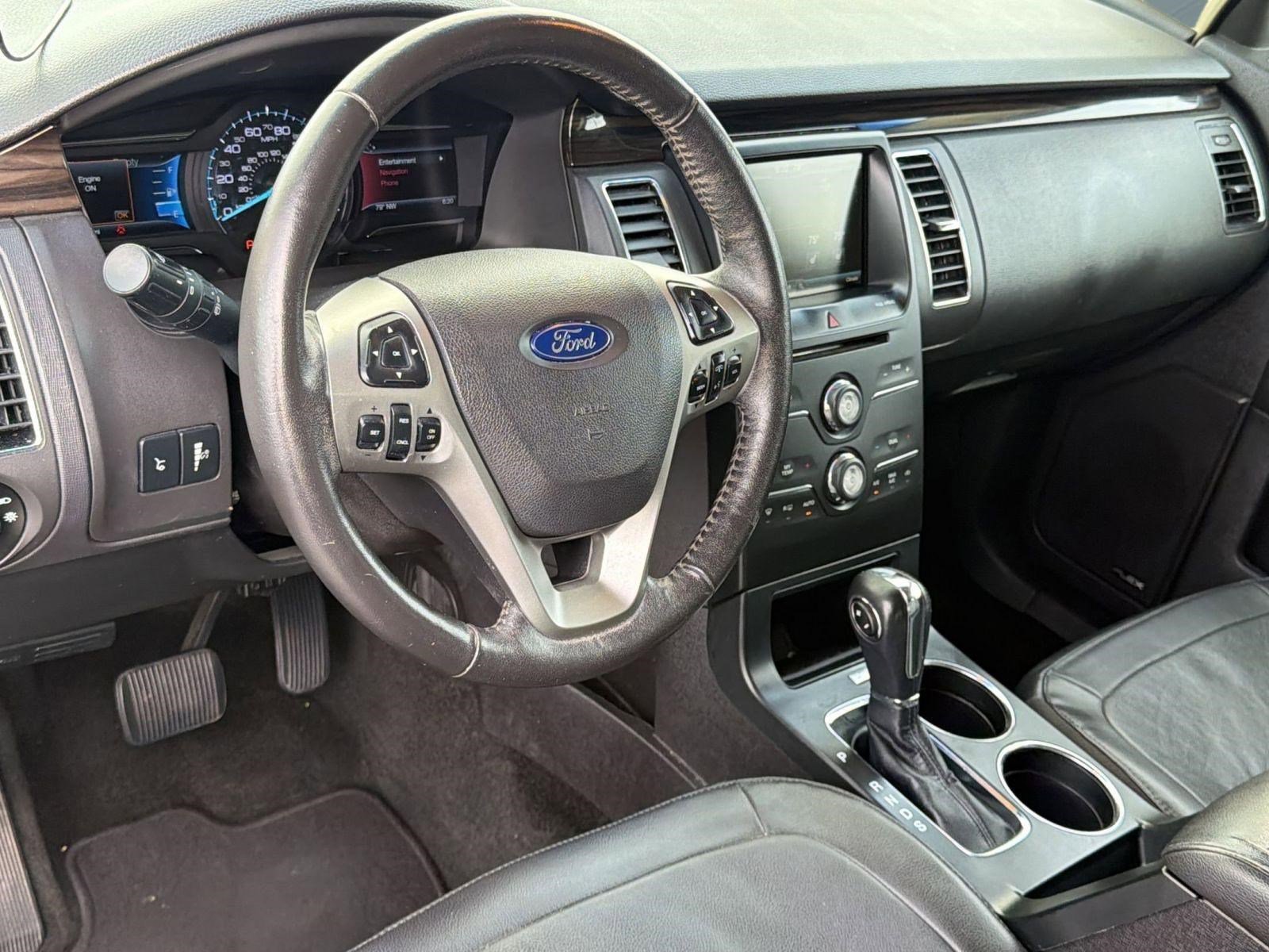 Used 2015 Ford Flex SEL w/ Equipment Group 202A FWD image 4