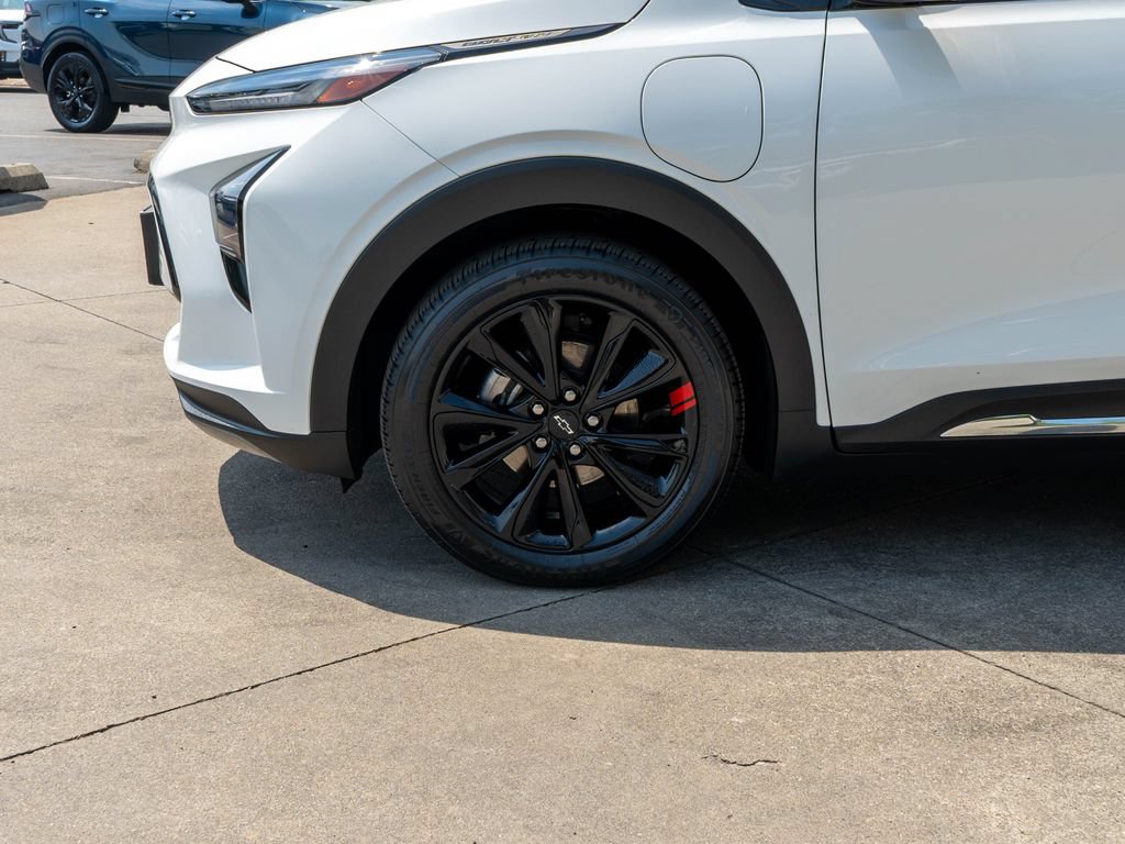 Certified 2023 Chevrolet Bolt EUV Premier w/ Redline Edition FWD image 30
