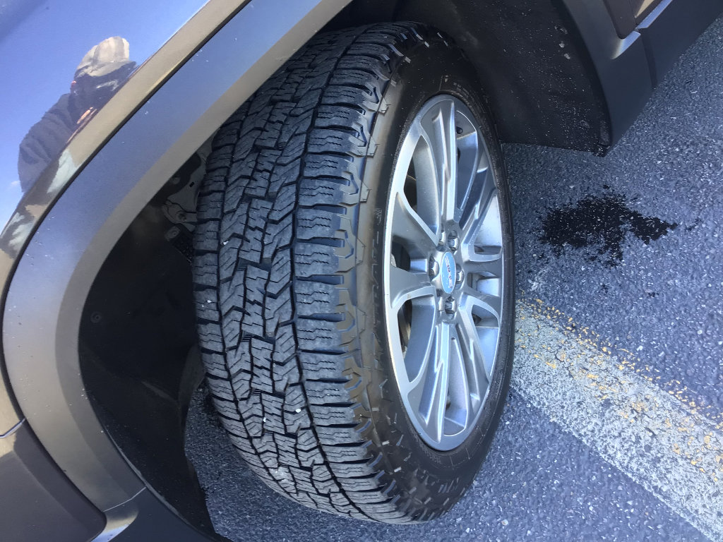 Used 2017 GMC Acadia SLT image 19