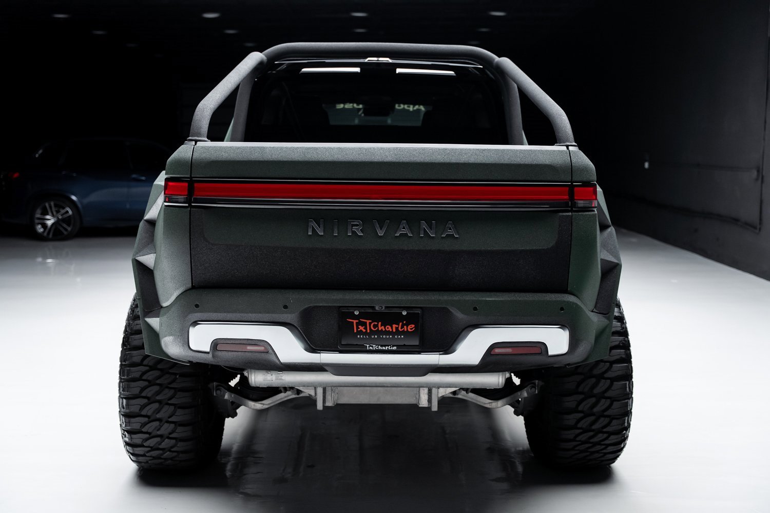 Used 2022 Rivian R1T Adventure image 25
