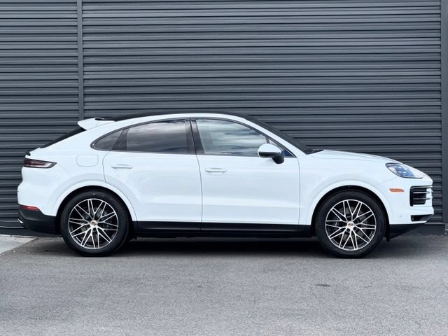 New 2026 Porsche Cayenne Coupe AWD/4WD image 8