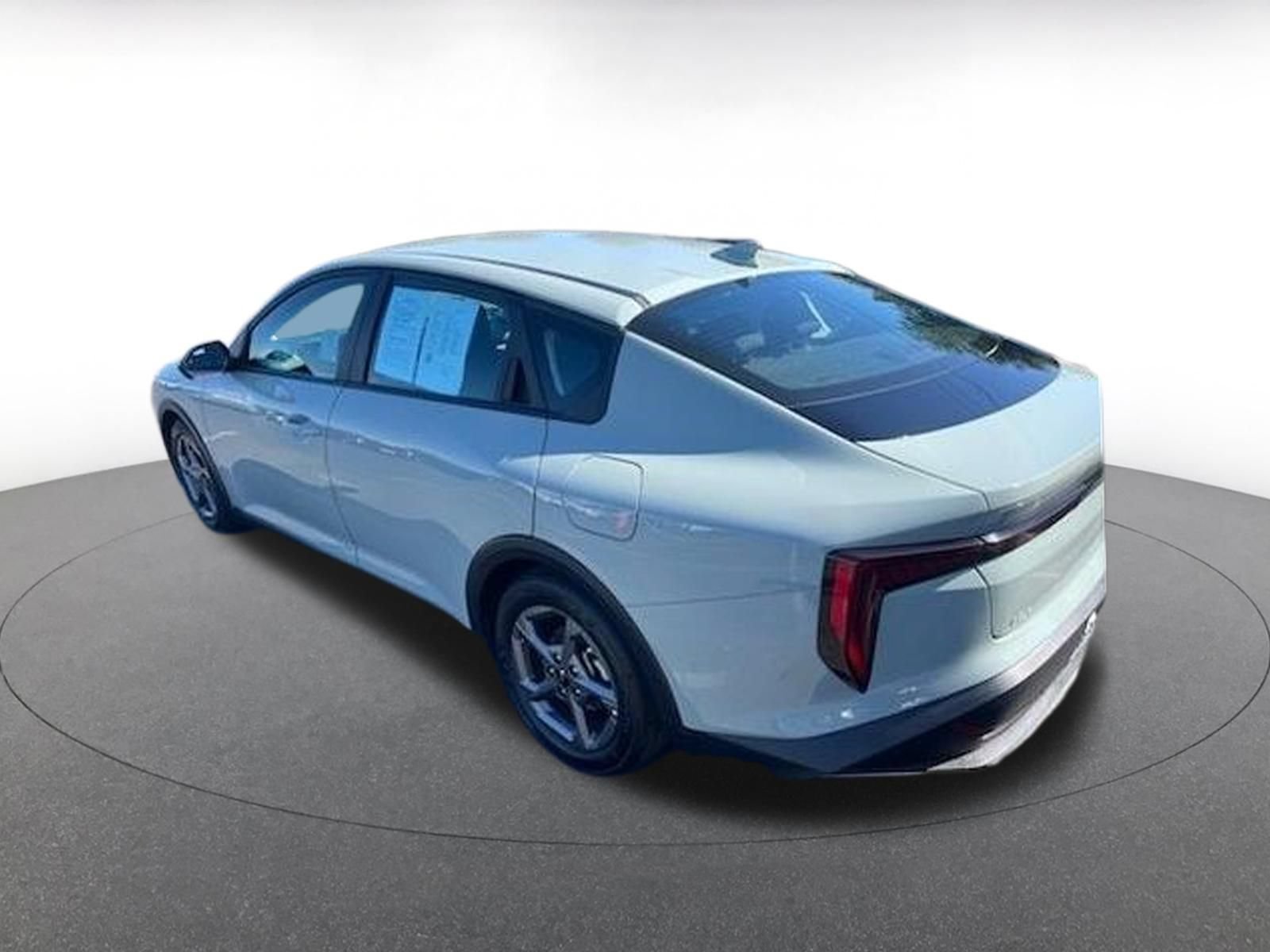 Used 2025 Kia K4 FWD image 6