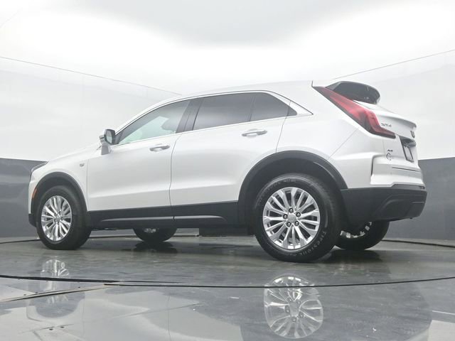 Used 2024 Cadillac XT4 Luxury w/ Cold Weather Package AWD/4WD image 62