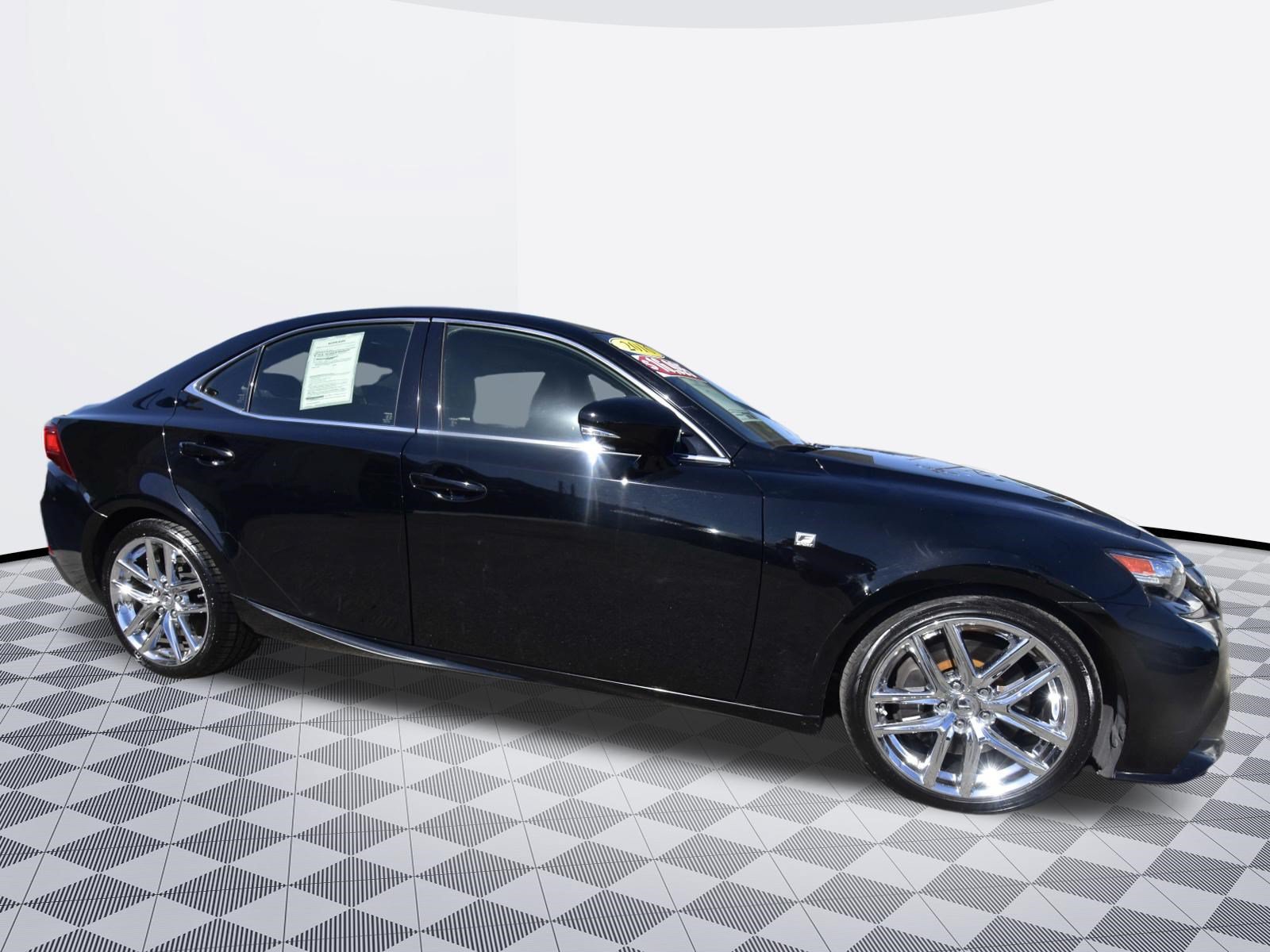 Used 2016 Lexus IS 200t w/ F Sport Package RWD image 6