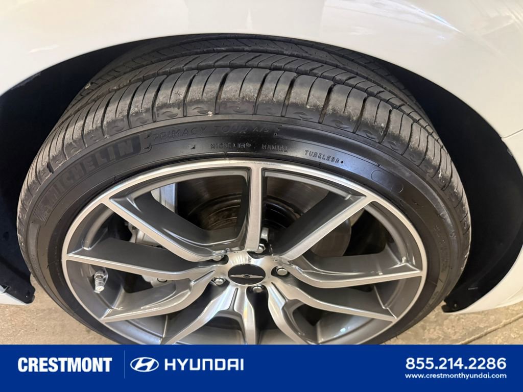 Used 2024 Genesis G70 2.5T AWD/4WD image 13