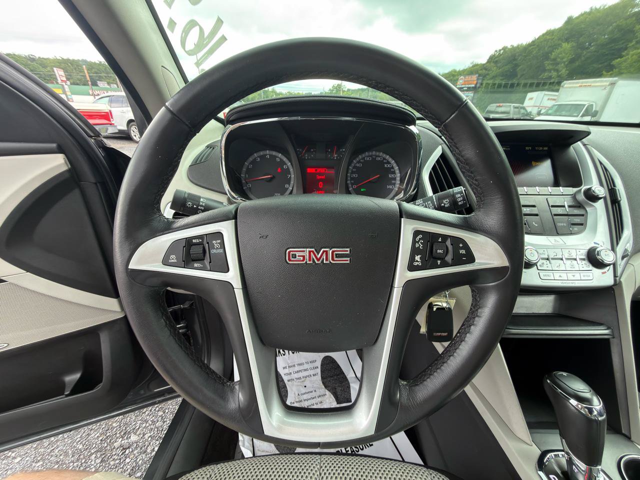Used 2017 GMC Terrain SLE w/ Driver Alert Package I AWD/4WD image 10