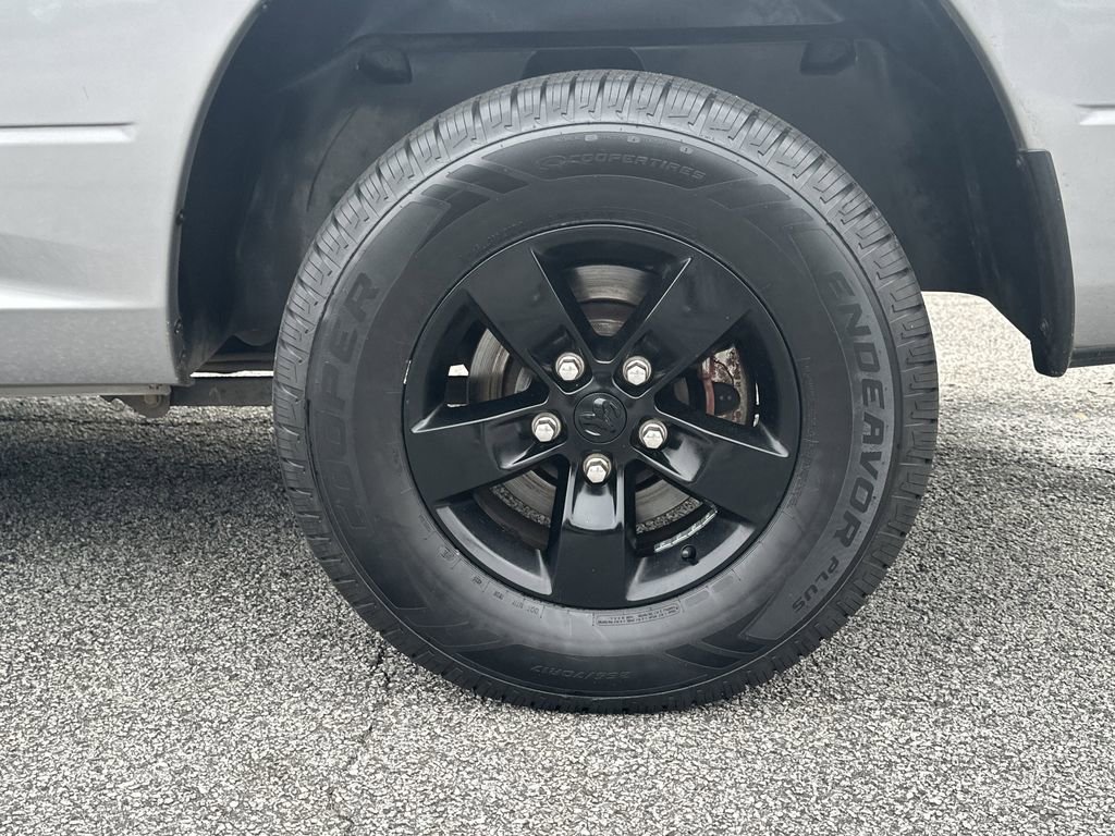 Used 2021 RAM 1500 Classic SLT image 20