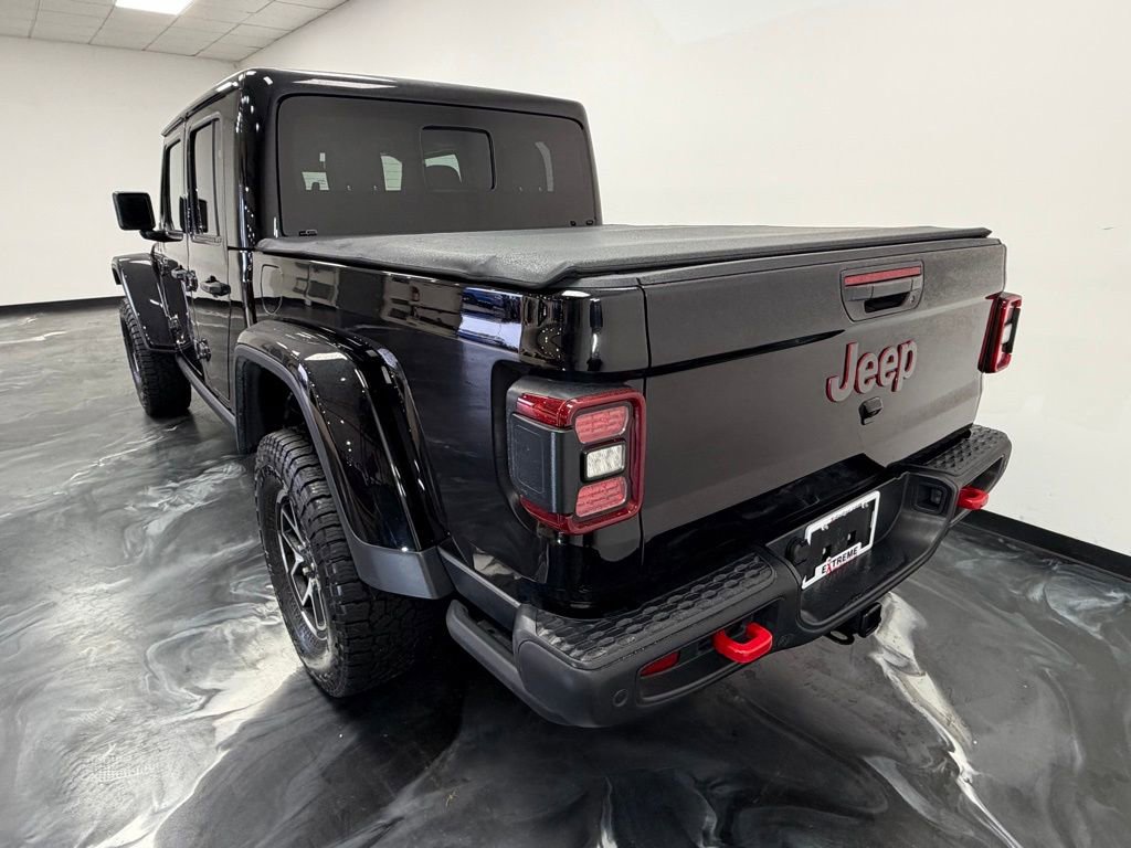 Used 2024 Jeep Gladiator Rubicon AWD/4WD image 18